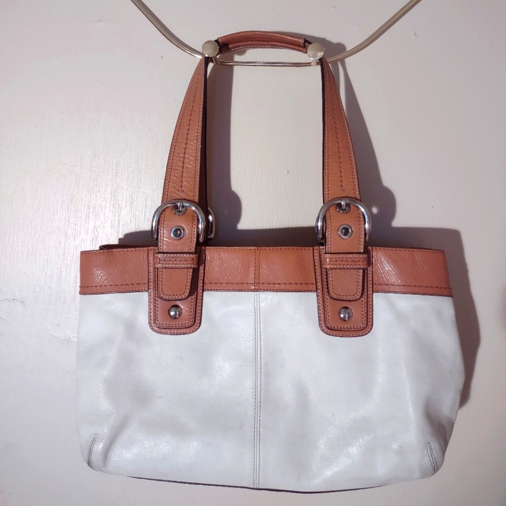 Coach Soho White Pleated Leather Tote Handbag w/Tan Trim